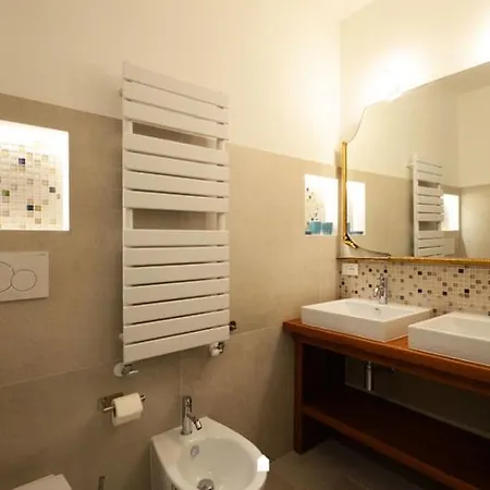 Borea Boutique Apartments- 的里雅斯特